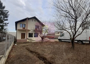 Casa spatioasa cu toate utilitatile langa Bucuresti - imagine 2