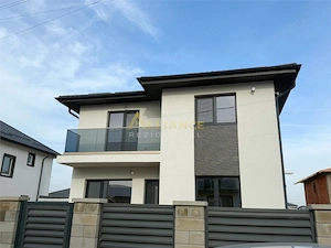 Vila Individuala   4 Camere   2 Bai   Teren 300 mp
