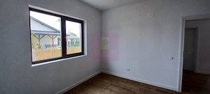 Săbăreni, casă nouă tip parter, cu pod mansardabil - imagine 12
