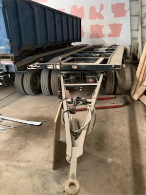 Remorcă Haldex transport containere