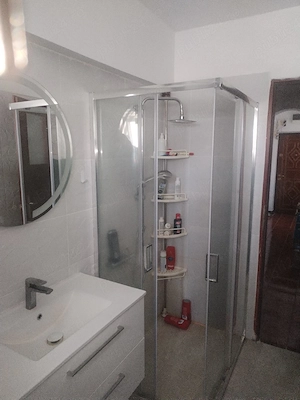 Privat inchiriez ap. 3 camere Mărăști, dec - imagine 4