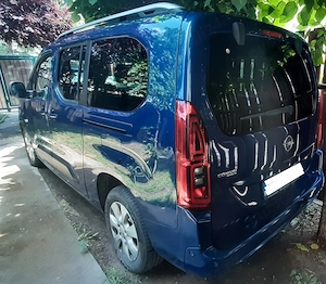 Opel Combo Life Enjoy L2H1, 7 locuri   1.2 Turbo Benzină 110 CP   2019   68.000 km - imagine 4