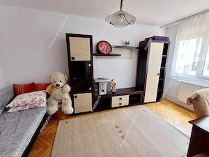 Apartament 3 Camere | Etaj 1 | Str Bucureti-Medicina - imagine 8
