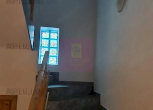 Vilă de vânzare in Sinaia - Zona Cumpătu - imagine 17