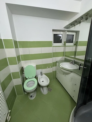 Vand apartament 3 camere ultracentral - imagine 12