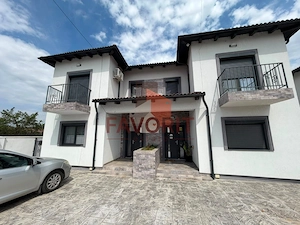 Duplex | 5 camere | Mobilat | Toate utilitatile | Asfalt | Utvin |