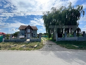 Casa 180mp, zona Sfantu Gheorghe - Iernut  - imagine 2