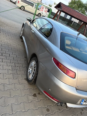 Alfa Romeo GT - imagine 4