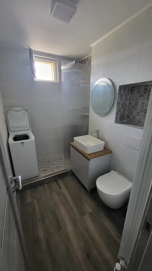 Vand apartament 2 camere decomandat - imagine 3