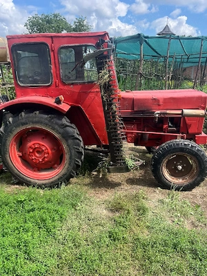 Vând tractor International cu utilaje  - imagine 2