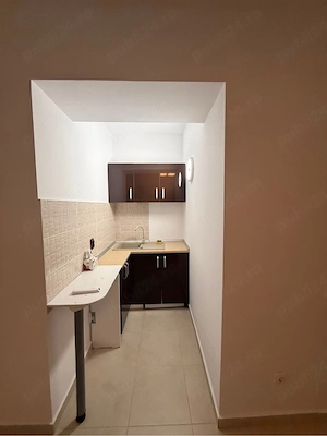 Proprietar închiriez studio la 10 minute de metrou pacii preciziei. - imagine 2