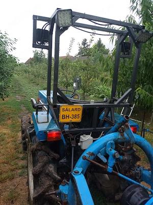 Tractor japonez ISEKI - imagine 2