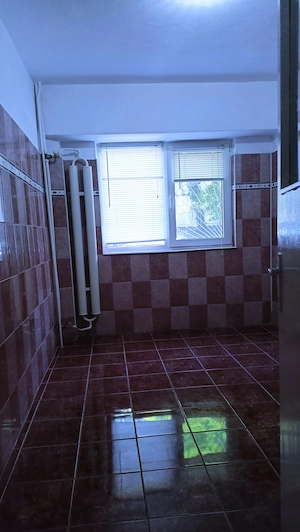 Apartament 2 camere decomandate zona Cet