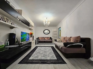De Vanzare Apartament 2 Camere Decomandat - Zona Victoria / eMAG
