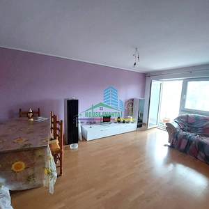 Apartament 3 camere si mansarda (zona Liceul nr.1 ) - imagine 7