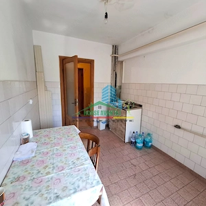 Apartament 3 camere – Ultracentral Focșani |