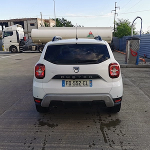 Dacia Duster Prestige 1.5 dci, 115 Cp, 4x4 2019 - imagine 3