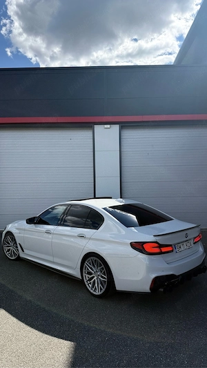 BMW G30 530i 252cp B48 Pachet M - imagine 7
