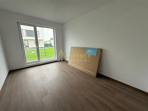 Casa moderna parter   3 Camere   2 Bai   Dressing   2 minute STV - imagine 13