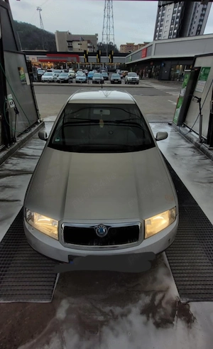 Skoda Fabia 1.4 16V 75 CP   2003 - imagine 3