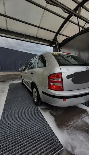 Skoda Fabia 1.4 16V 75 CP   2003 - imagine 4
