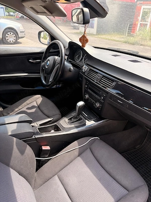 BMW seria 3 2011 automat  - imagine 5