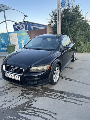   Volvo C30 2007 1.8 benzina - imagine 2