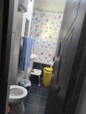 Vând apartament 3 camere et 1, zonă bună, îmbunătățiri - imagine 4