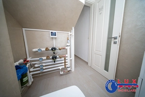 ID 6738 Vila P+M în zona 9 Mai - imagine 7
