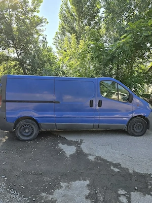 De vânzare autoutilitara Opel Vivaro 2006, motor 1.9 diesel - imagine 3