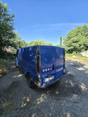De vânzare autoutilitara Opel Vivaro 2006, motor 1.9 diesel - imagine 6