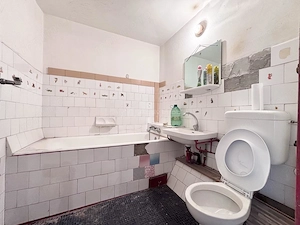 Apartament 2 camere decomandat - 51 mp - Bulevardul Stefan cel Mare -  Rogerius - 2 lifturi - imagine 6