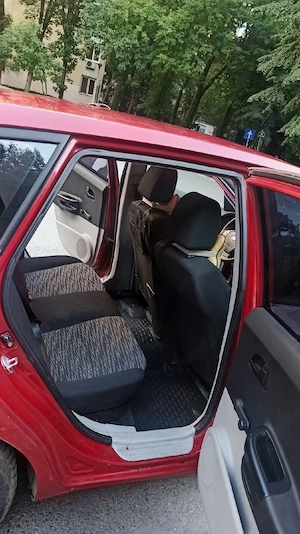 Kia Ceed 2008 | 1.4 Benzină | 141.000 km | Preț: 2.200   | București - imagine 4