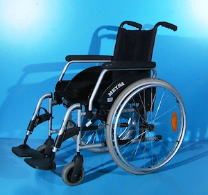 Scaun cu rotile Meyra - sezut 43 cm