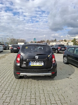 vând Dacia Dastăr 2011 1,5 dizăl  - imagine 4