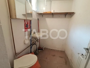 Spatiu birou de inchiriat 40 mp compartimentat zona Turnisor Sibiu - imagine 5