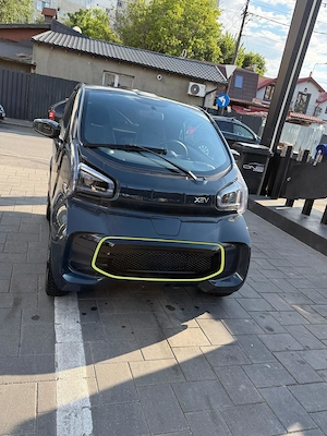 XEV YOYO 2024 Full Electrica B1
