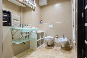 UNIVERSITATE-Oferta speciala-Vila interbelica P+1-Constanta - imagine 8