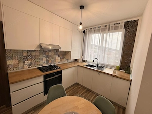 Inchiriere Apartament 2 camere semidecomandat, 43 mp, Razoare - imagine 2