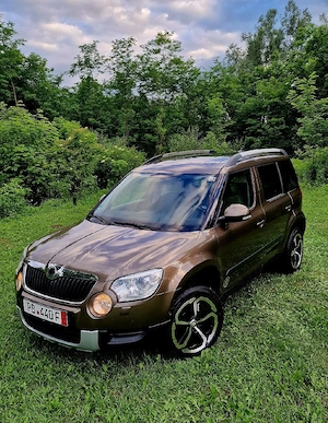 Skoda YETI  4X4  2.0Tdi  140 Cai Manual - imagine 2