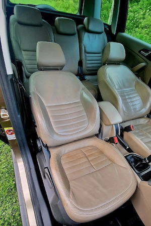 Skoda YETI  4X4  2.0Tdi  140 Cai Manual - imagine 7