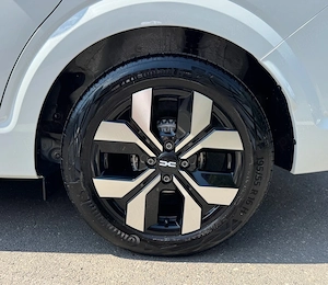Dacia Logan XX 2025 - ECO G-100Cp Gpl - Garantie Extinsa 2030 - Climatronic - Scaune Incalzite. - imagine 5