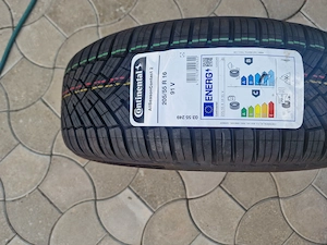 Anvelope Continental All Season R16 noi
