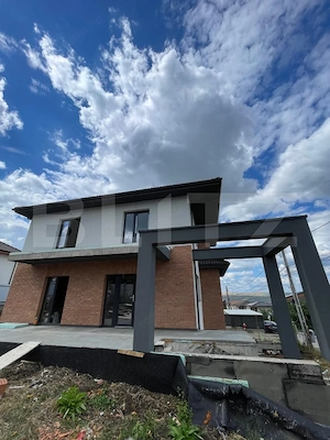 Casă individuală premium in Dezmir, la doar câteva minute de Cluj Napoca.