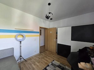 Apartament 2 Dormitoare, 2 Bai, Dumbravita, Curte interioara cu loc de joaca - imagine 6