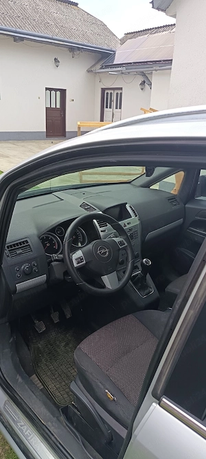 opel zafira b - imagine 3