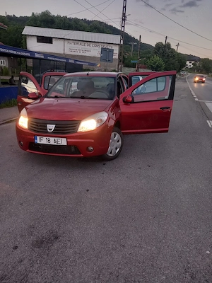 Dacia Sandero 2010  - imagine 4