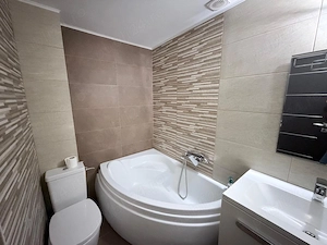 Apartament de vânzare - 3 camere  - imagine 6