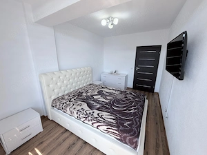 Apartament de vânzare - 3 camere  - imagine 7