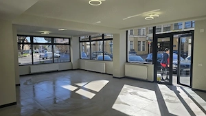 Inchiriez spatiu comercial 70mp utili,Centrul Civic, Brasov, 1.500euro - imagine 3